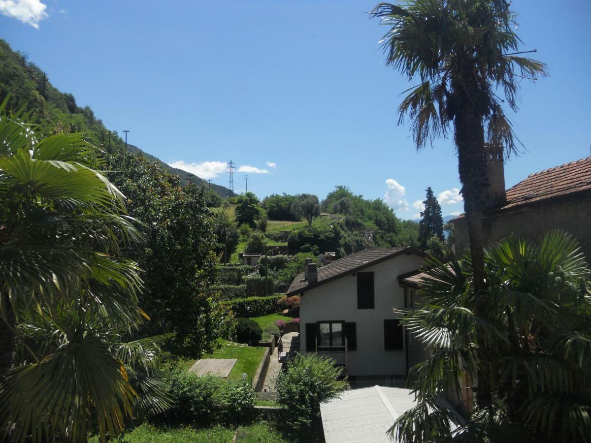 Casa Teresina - Corenno Plinio Lago Di Como Apartment Dervio Bagian luar foto